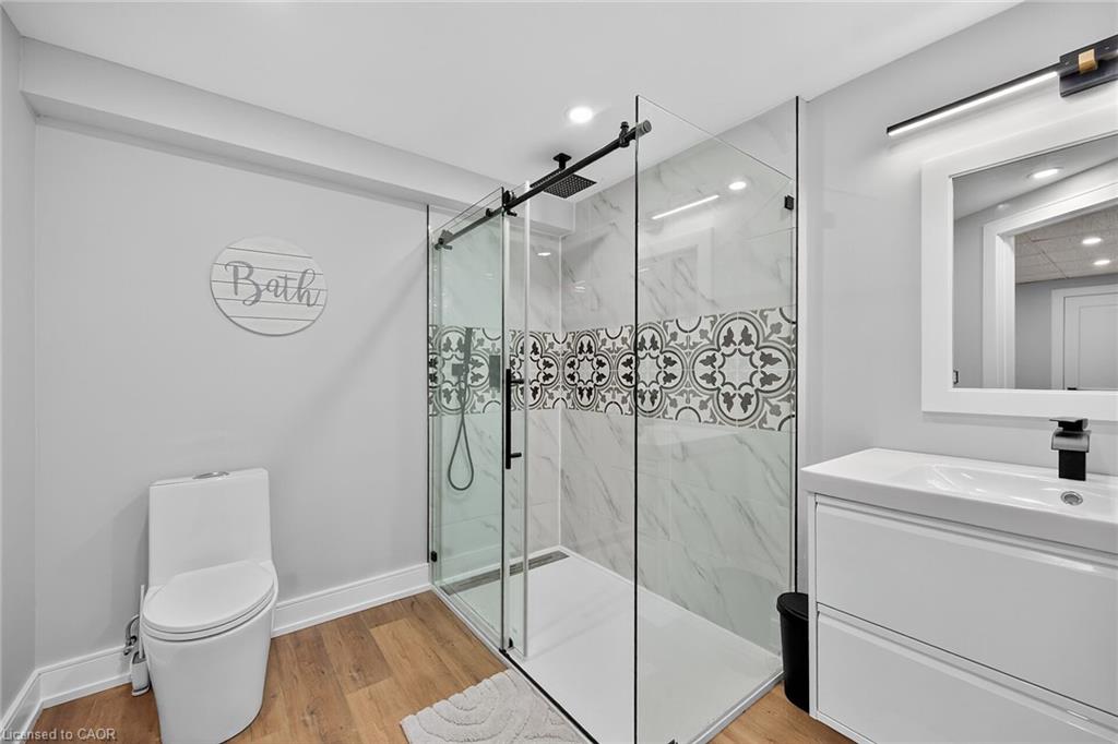 397 Caithness Street E Property Photo 40