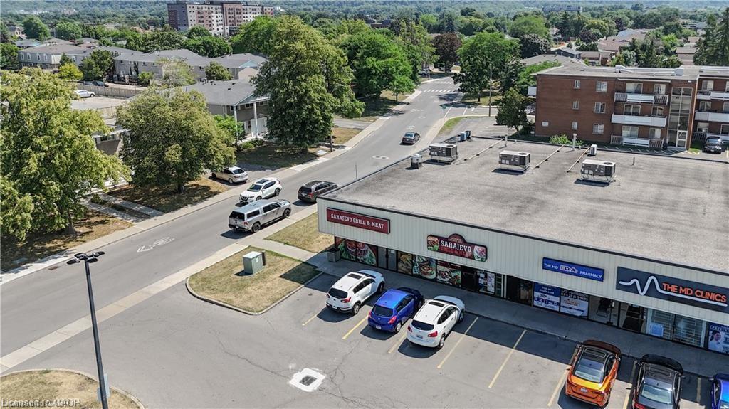 754 Queenston Road Property Photo 4