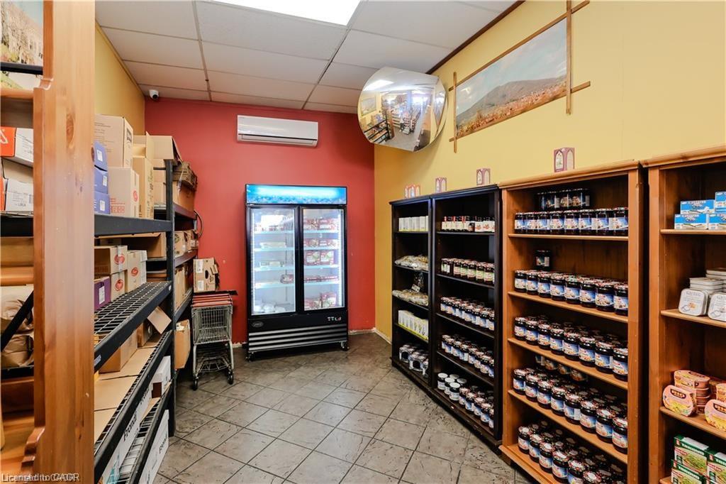 754 Queenston Road Property Photo 33