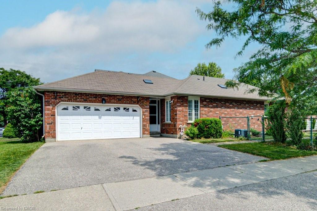 330 Lake Louise Boulevard Property Photo 1