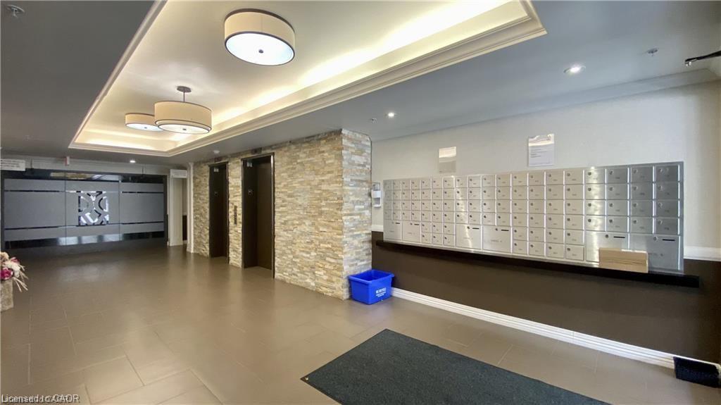 302-776 Laurelwood Drive Property Photo 3