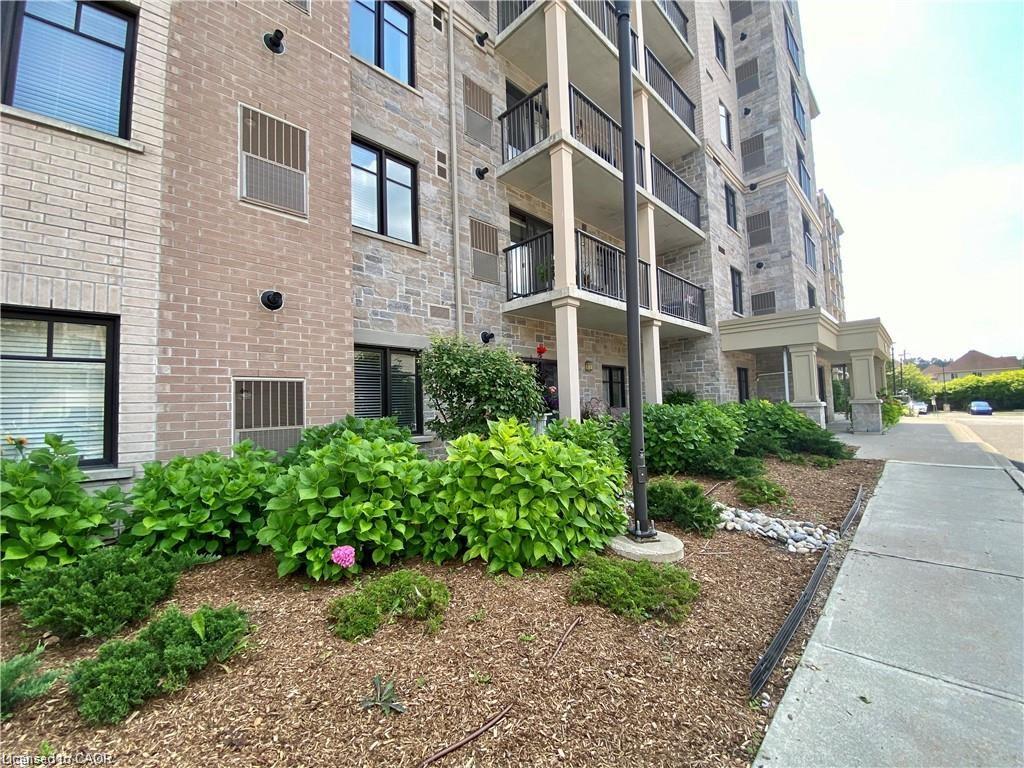 302-776 Laurelwood Drive Property Photo 43