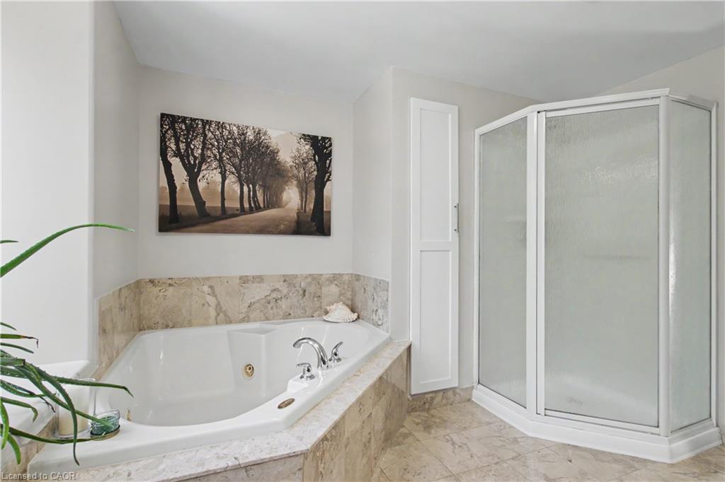17 Athlone Road Property Photo 20