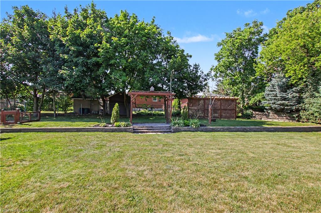 17 Athlone Road Property Photo 45