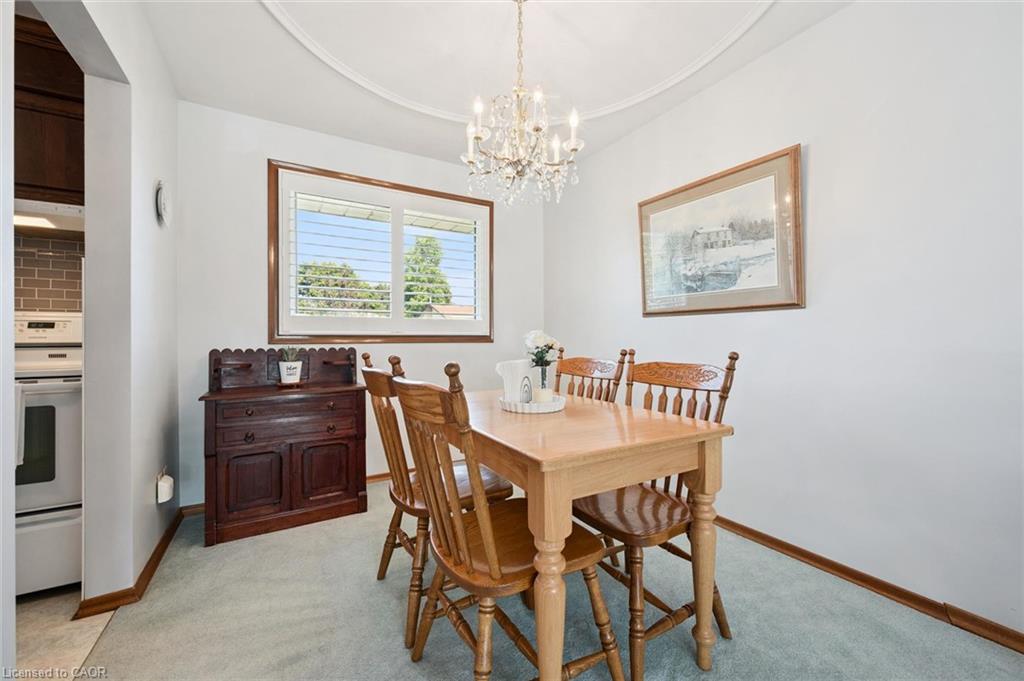 18 Strathcona Crescent Property Photo 9
