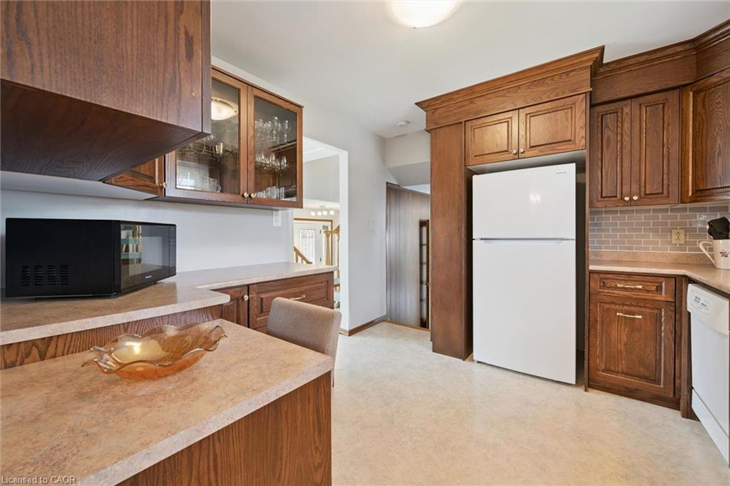 18 Strathcona Crescent Property Photo 11