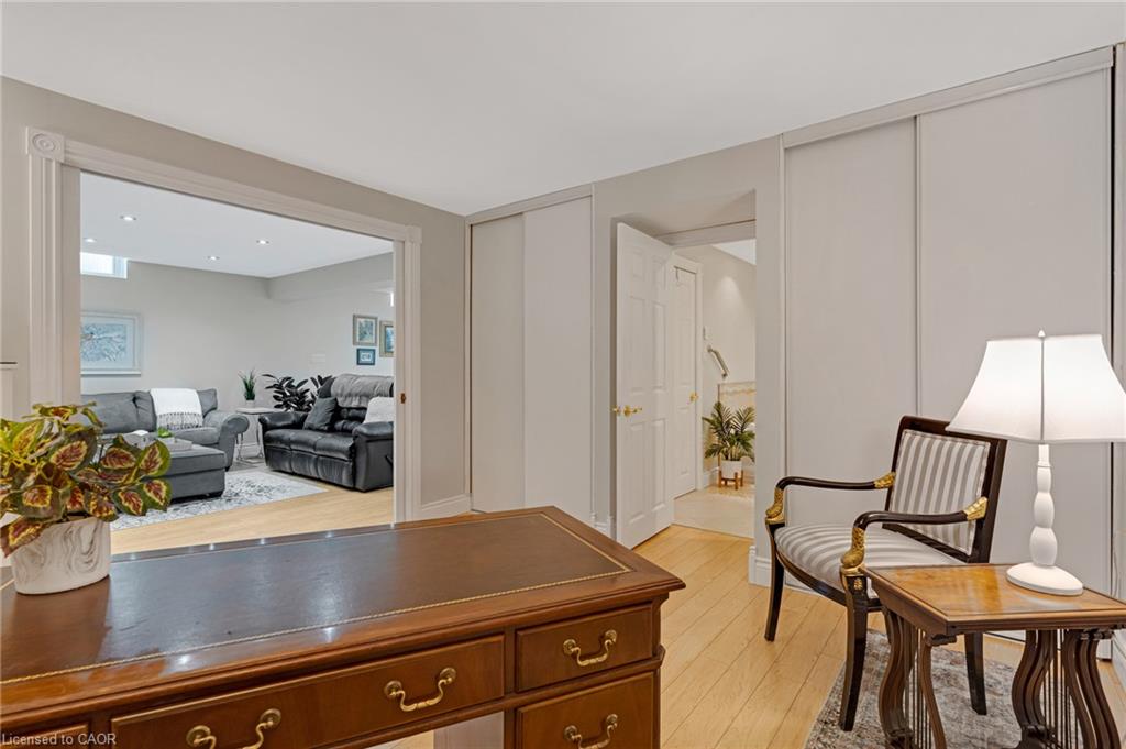 6d-350 Doon Valley Drive Property Photo 30