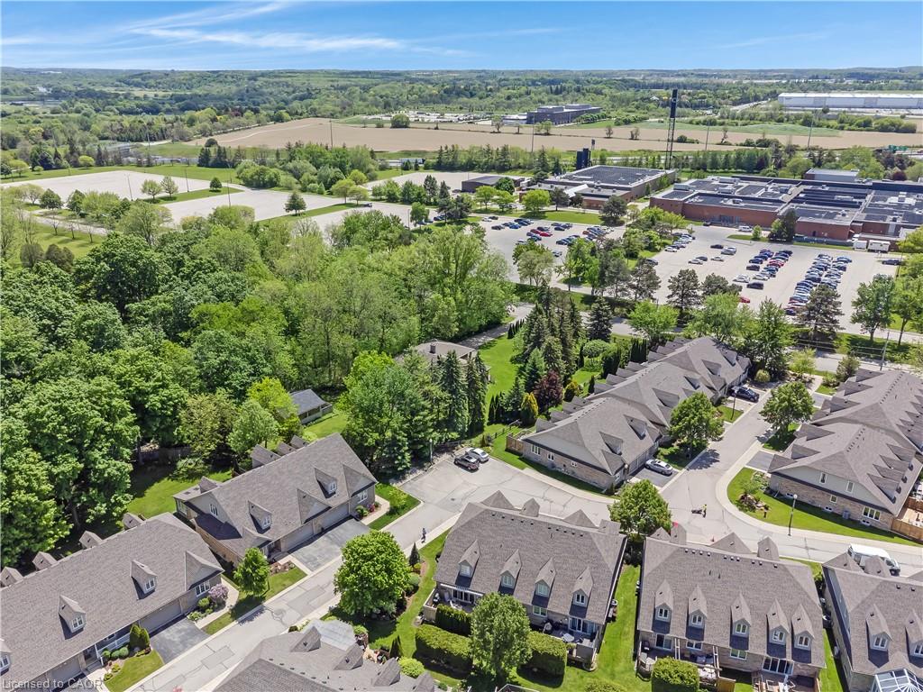 6d-350 Doon Valley Drive Property Photo 38