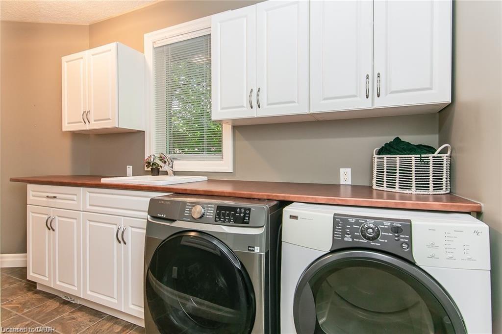 75 Wagon Street Property Photo 13
