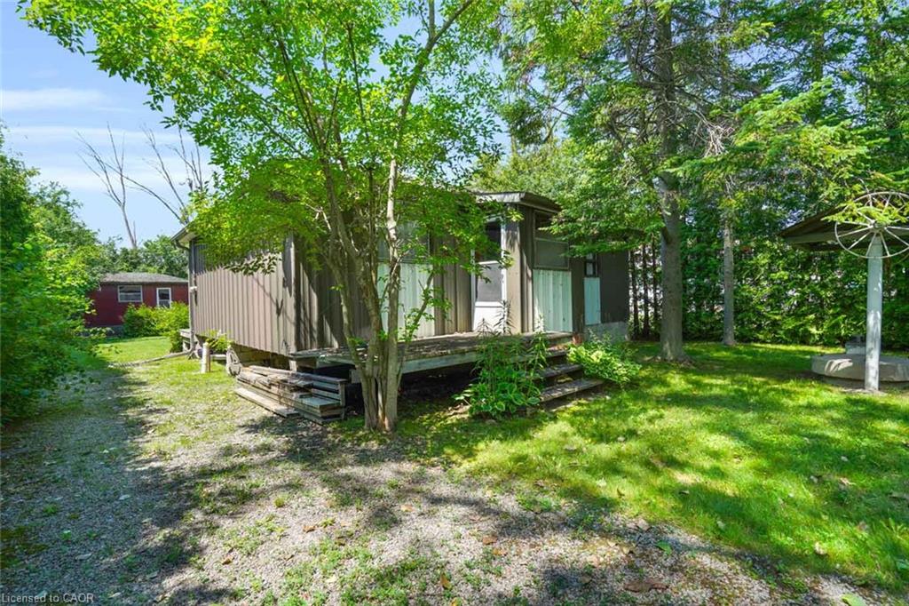 104 Farley Circle Property Photo 1