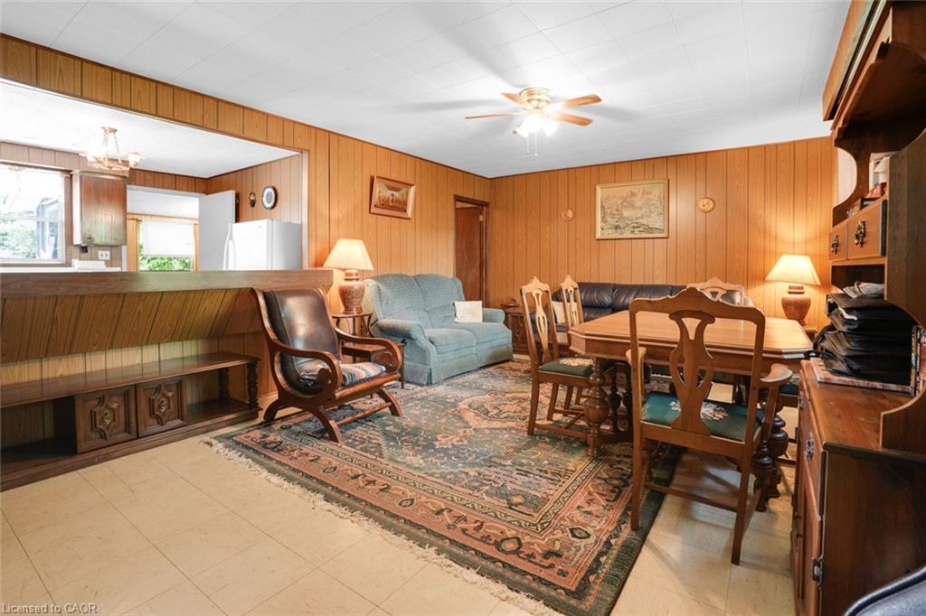 104 Farley Circle Property Photo 3