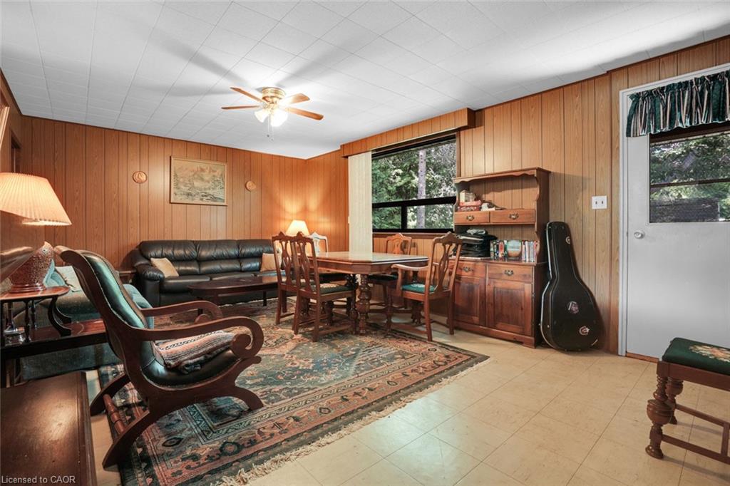 104 Farley Circle Property Photo 4