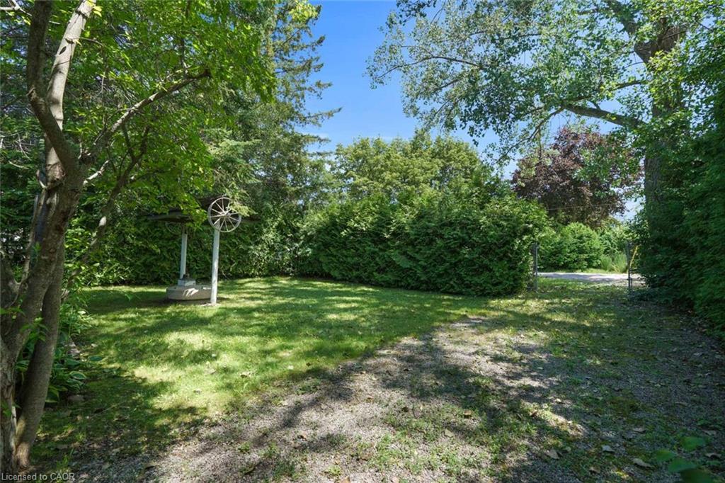 104 Farley Circle Property Photo 23