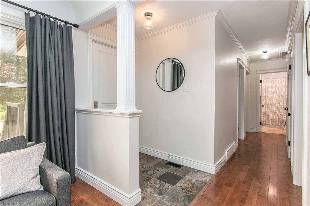 210 Dawson Street Property Photo 9