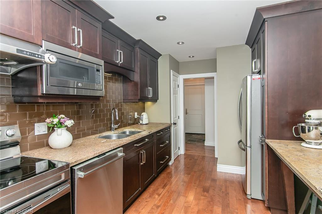 210 Dawson Street Property Photo 19
