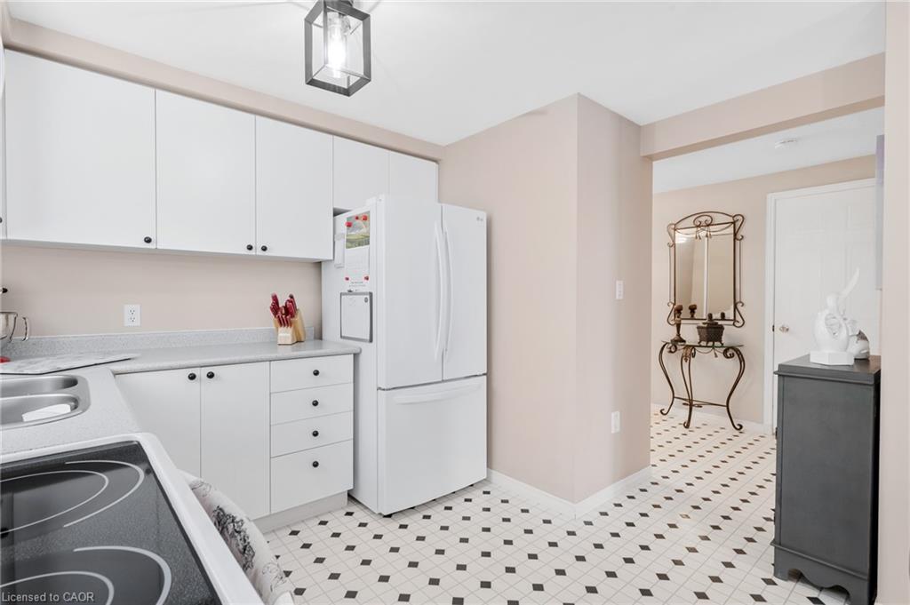 351 Northview Heights Place Property Photo 13