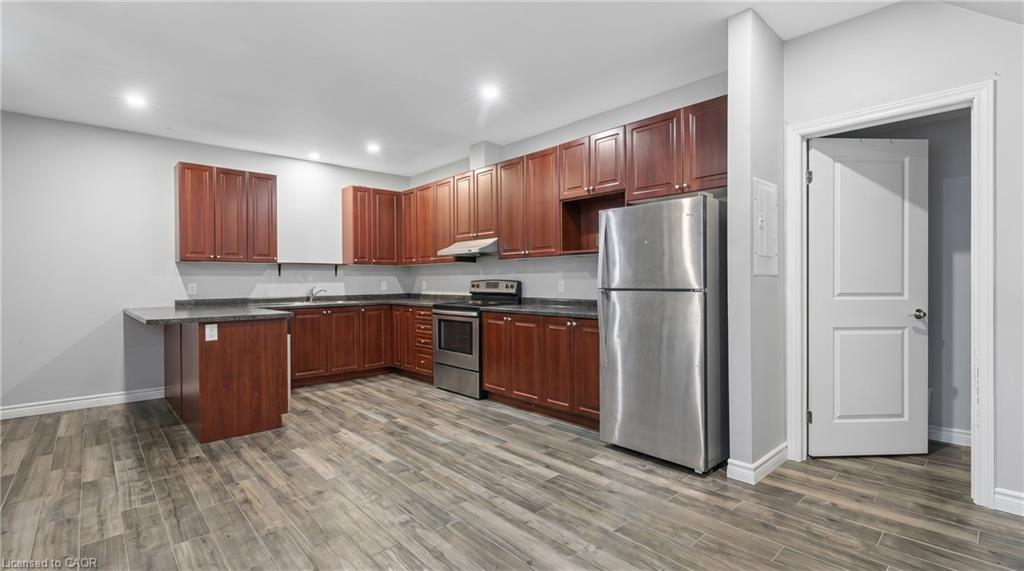 9 Baird Street Property Photo 46