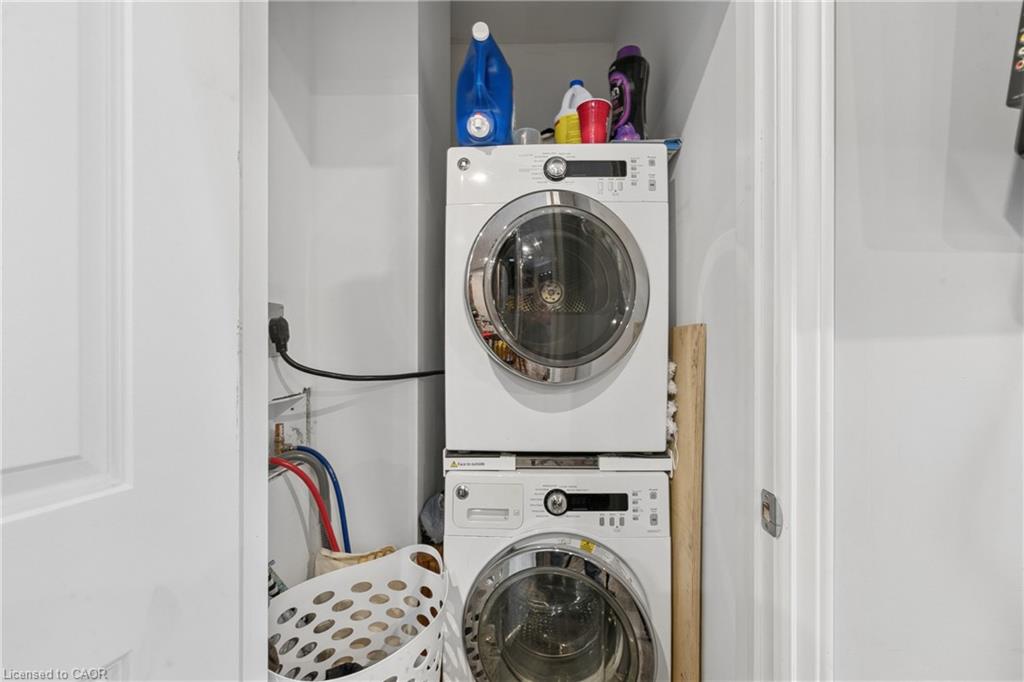 9 Baird Street Property Photo 50