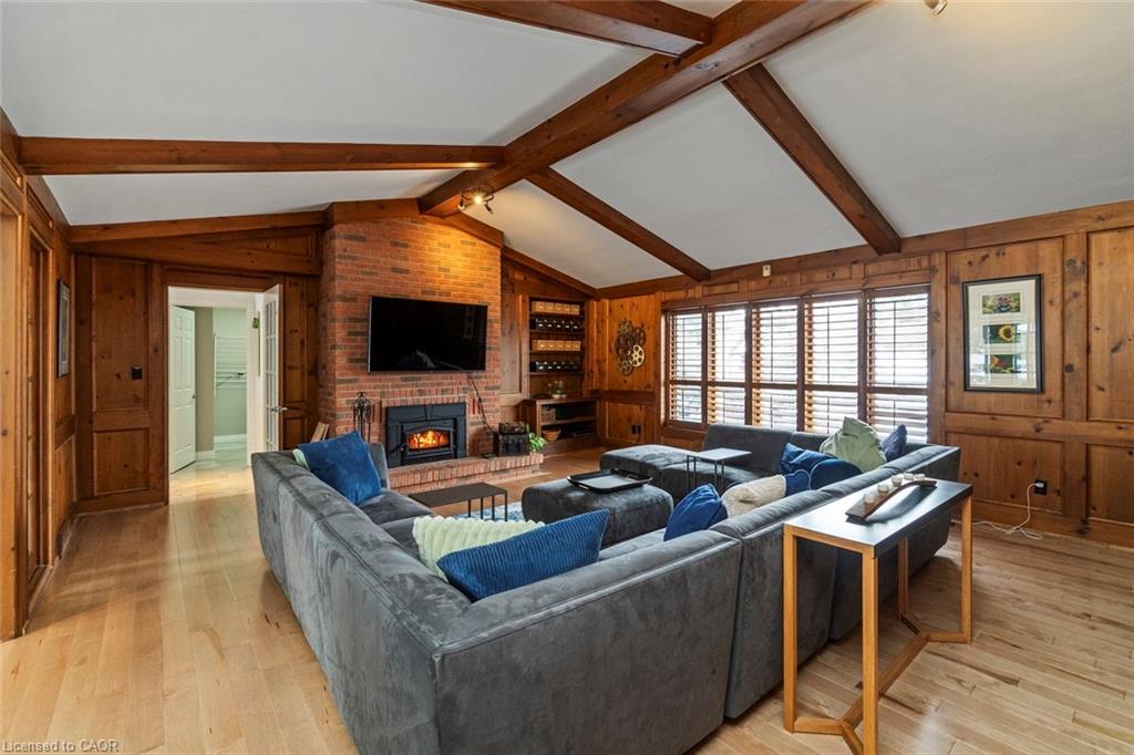 18 Stonegate Drive Property Photo 10