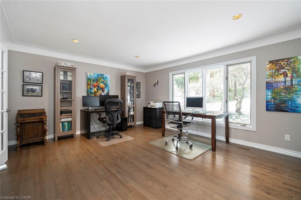18 Stonegate Drive Property Photo 20