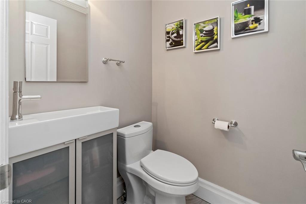 18 Stonegate Drive Property Photo 23