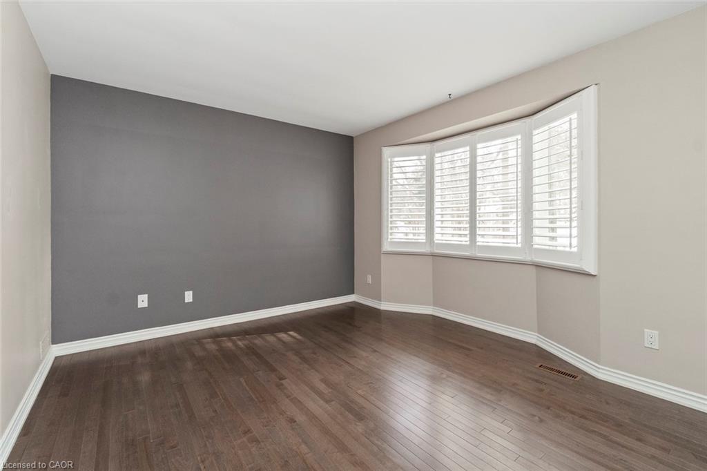 18 Stonegate Drive Property Photo 36