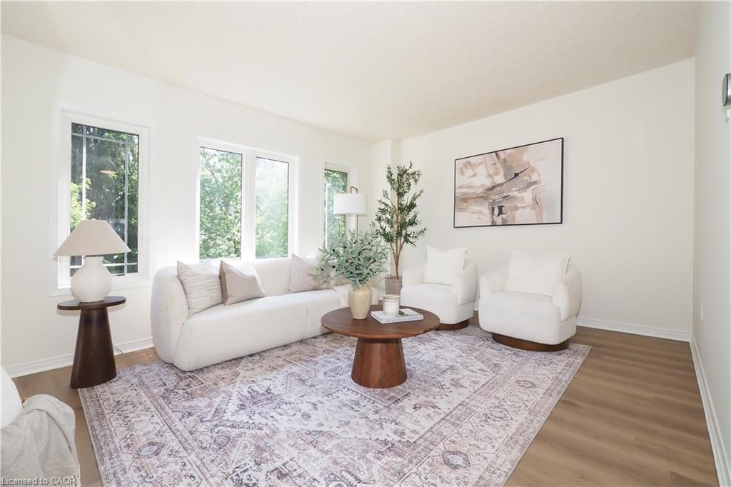 H47-619 Wild Ginger Avenue