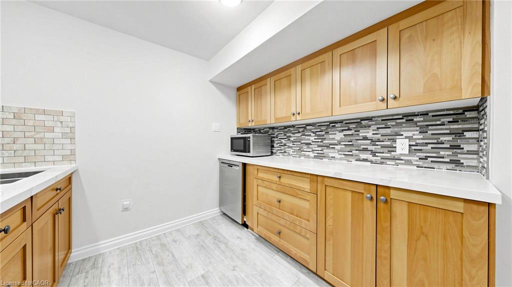 438 Lexington Road Property Photo 36