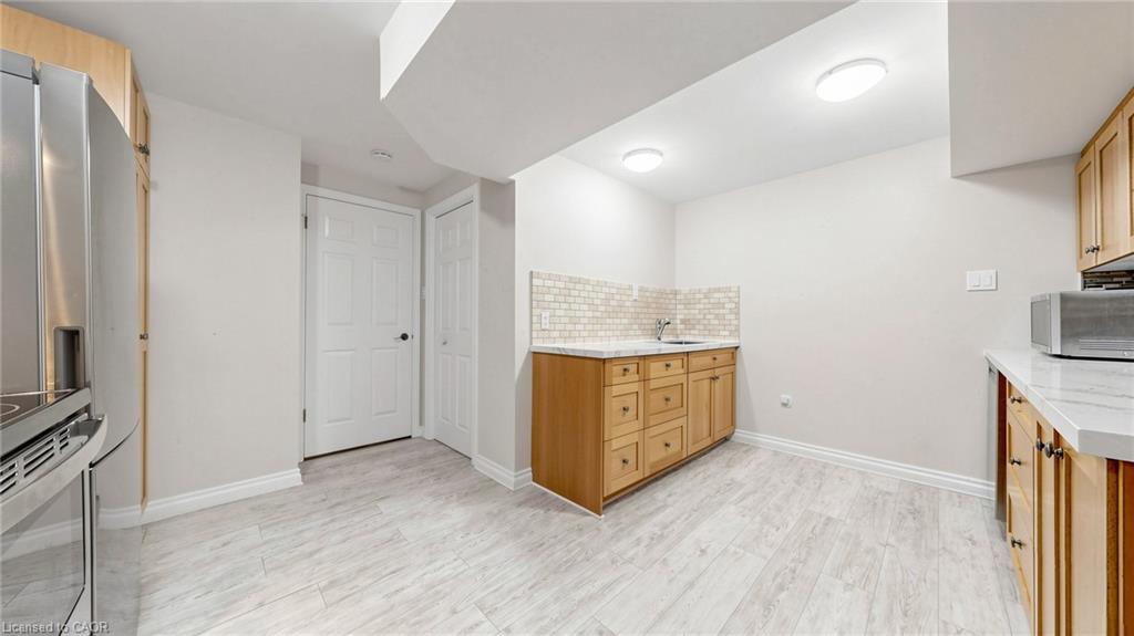 438 Lexington Road Property Photo 38