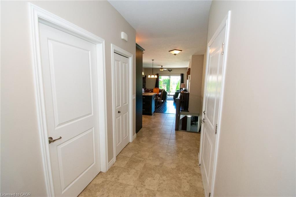 14 Lafayette Street E Property Photo 5