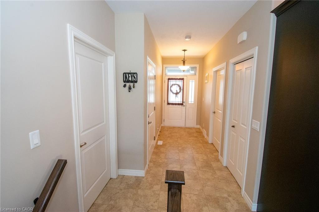 14 Lafayette Street E Property Photo 6