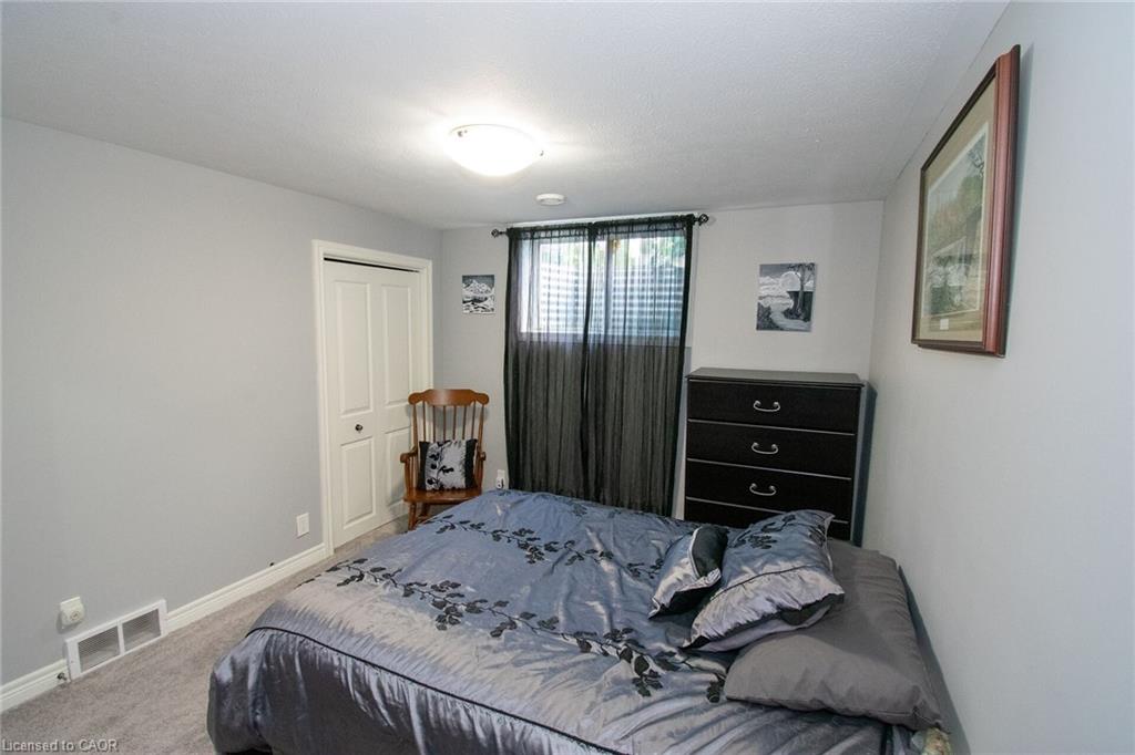 14 Lafayette Street E Property Photo 36