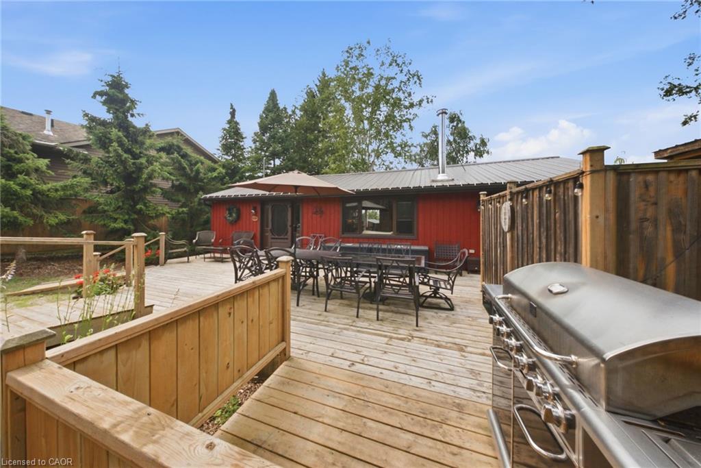 111 Wilson Drive Property Photo 9