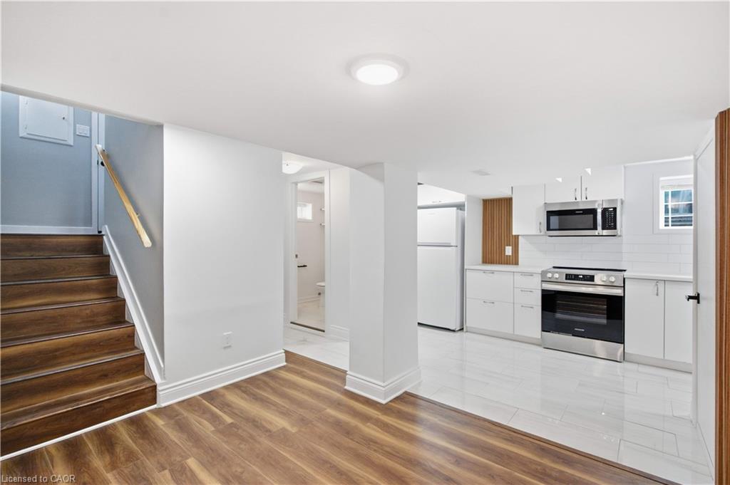 698 Upper Sherman Avenue Property Photo 6