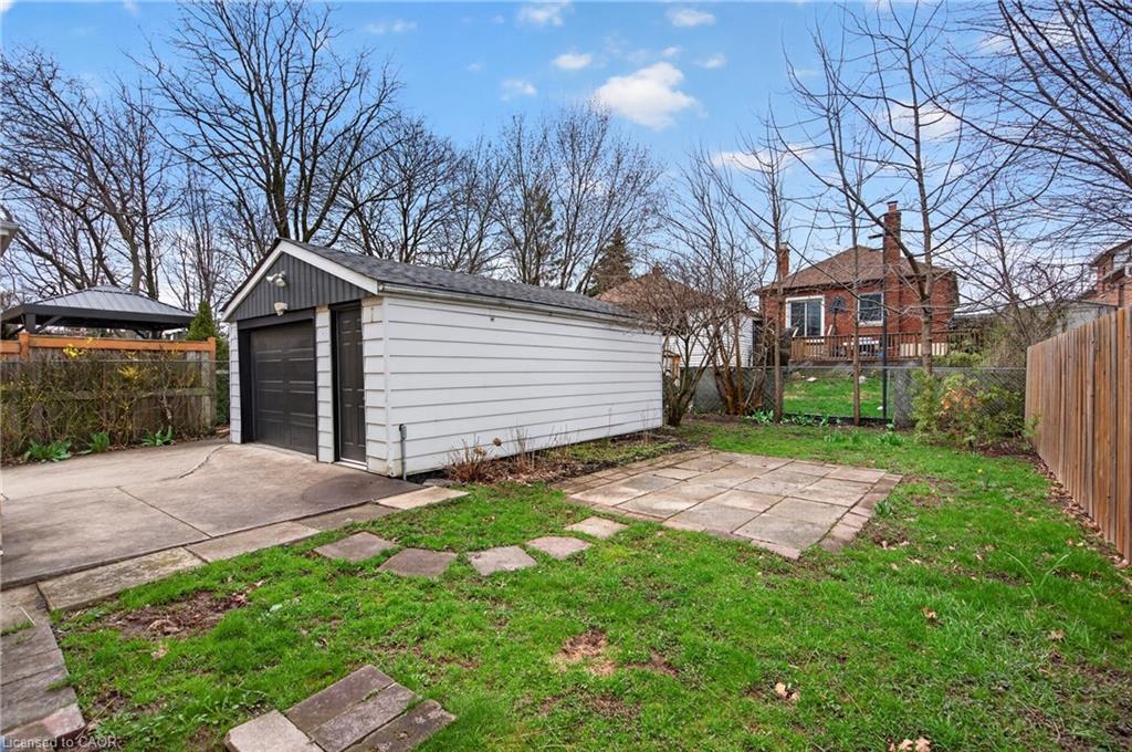 698 Upper Sherman Avenue Property Photo 22