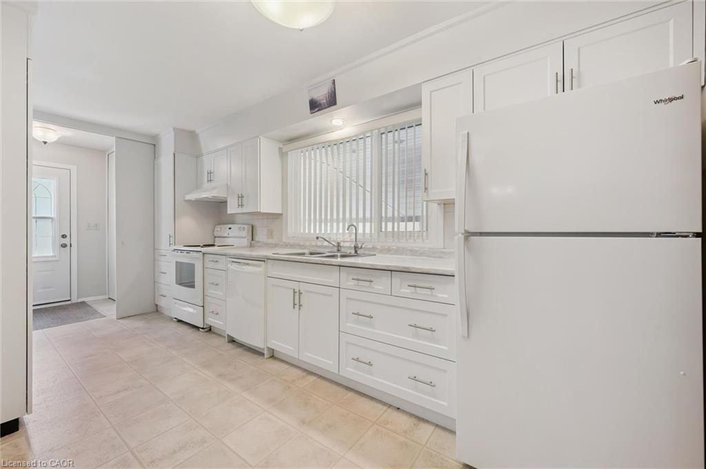 14 Ruskview Road Property Photo 16