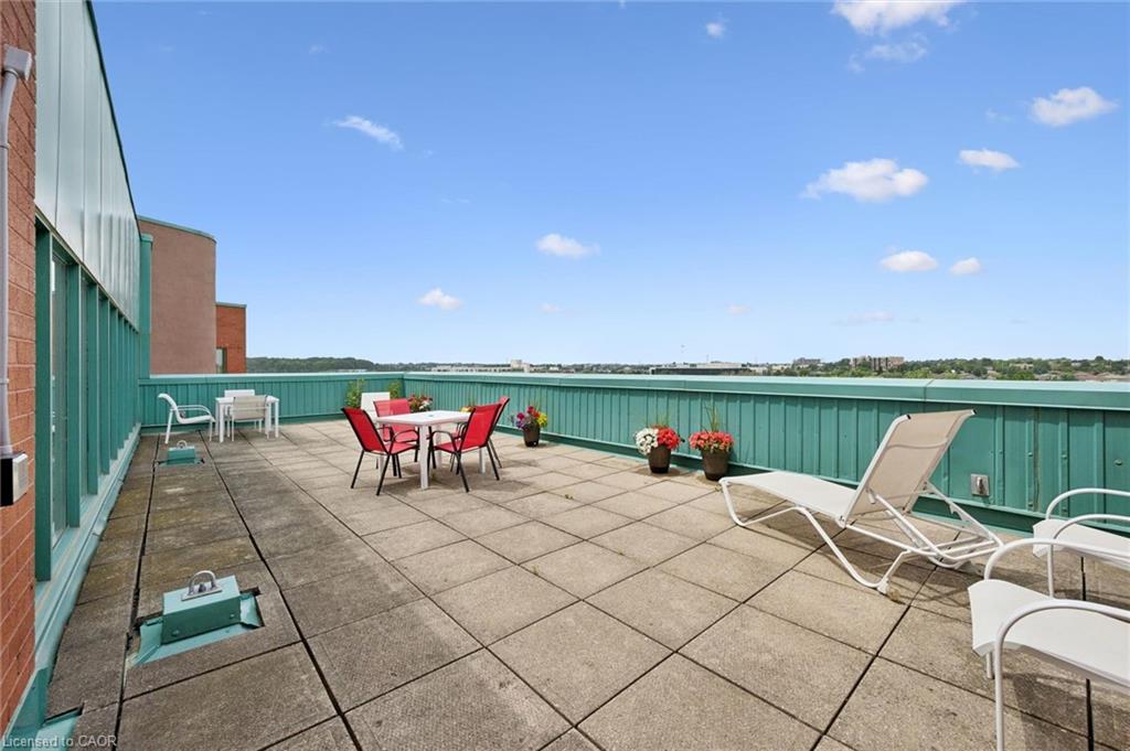 514-55 Blue Springs Drive Property Photo 35