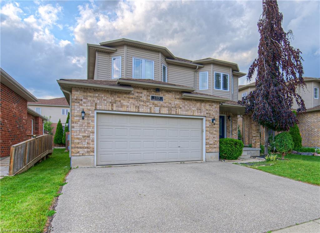 139 Pebblecreek Drive Property Photo 2