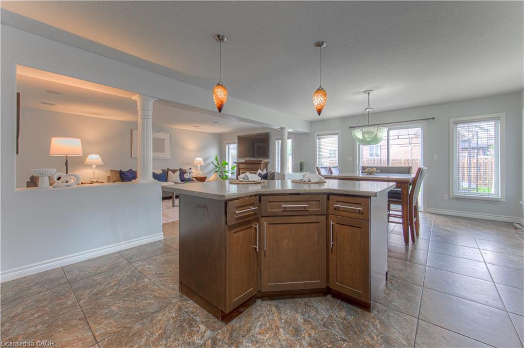 139 Pebblecreek Drive Property Photo 10