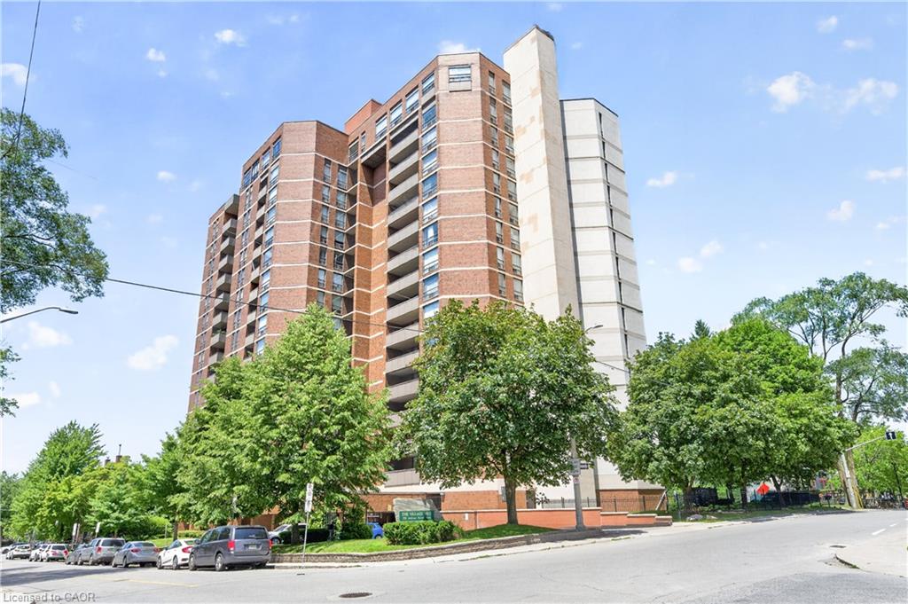 1405-222 Jackson Street W Property Photo 2