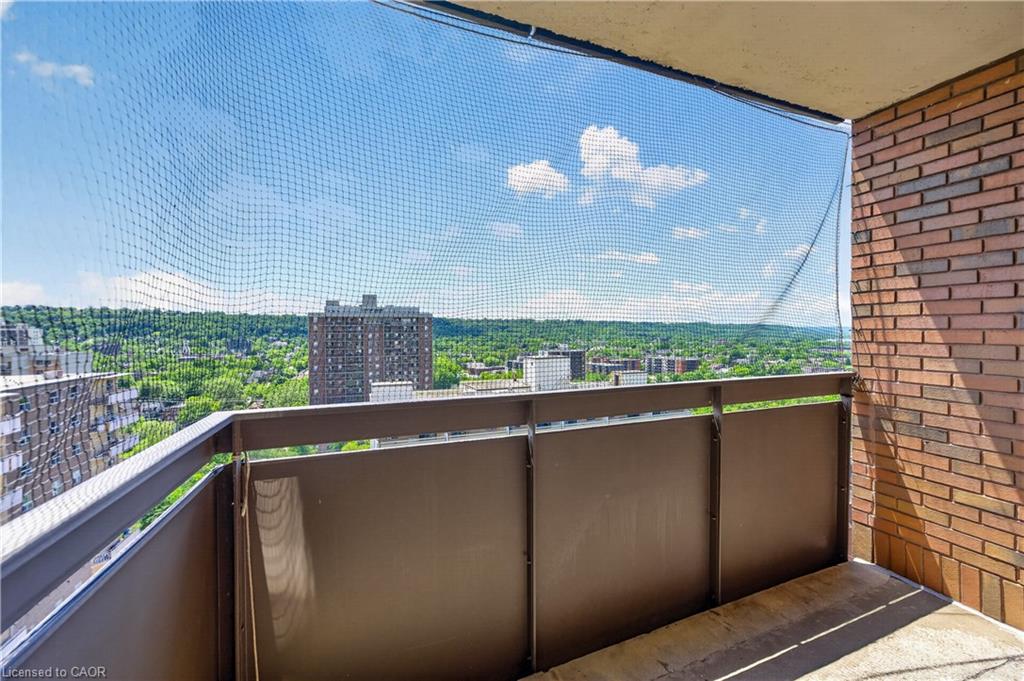 1405-222 Jackson Street W Property Photo 19