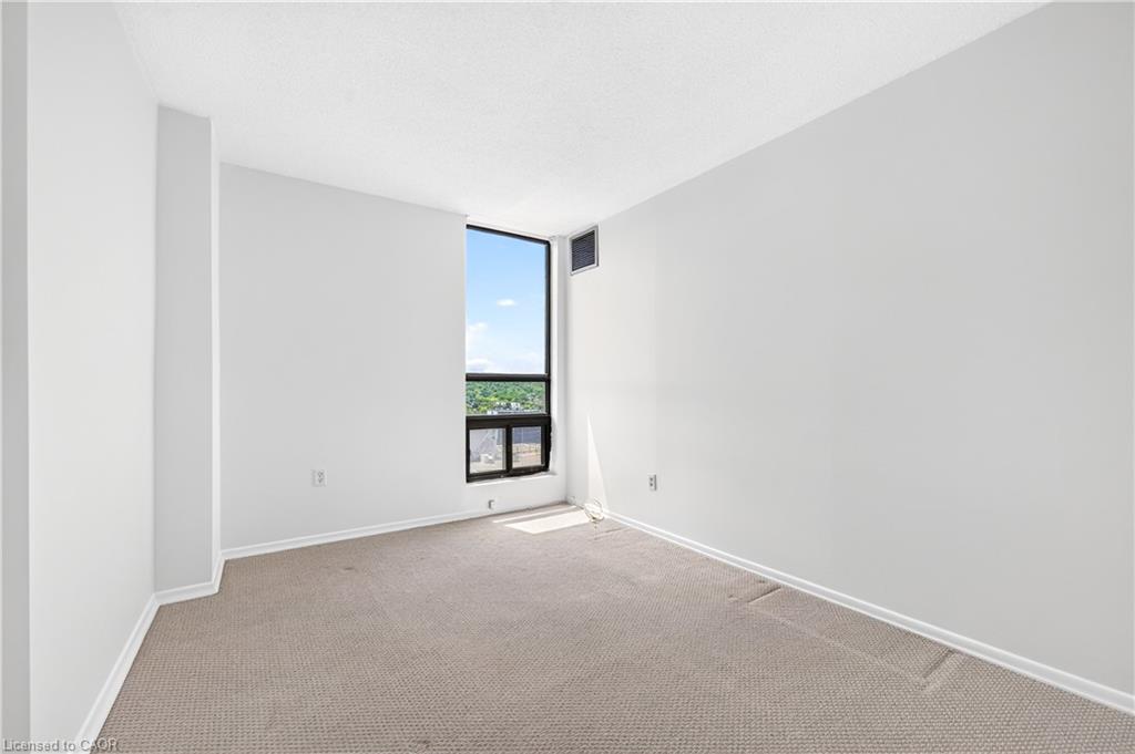 1405-222 Jackson Street W Property Photo 28