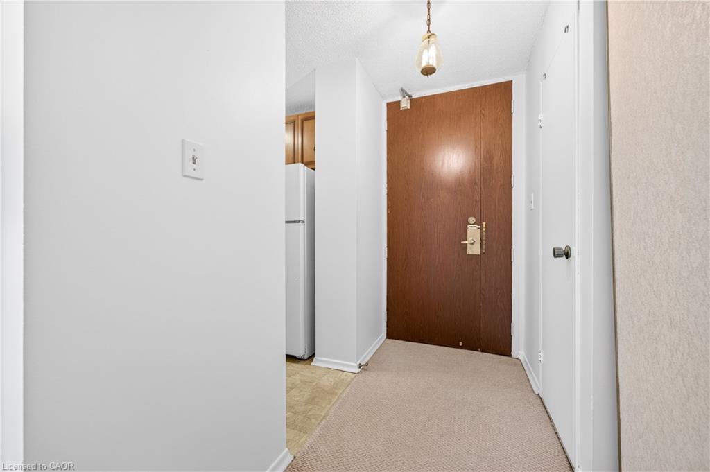 1405-222 Jackson Street W Property Photo 34