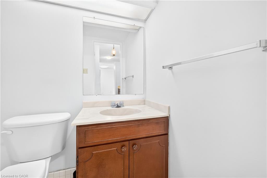 1405-222 Jackson Street W Property Photo 36