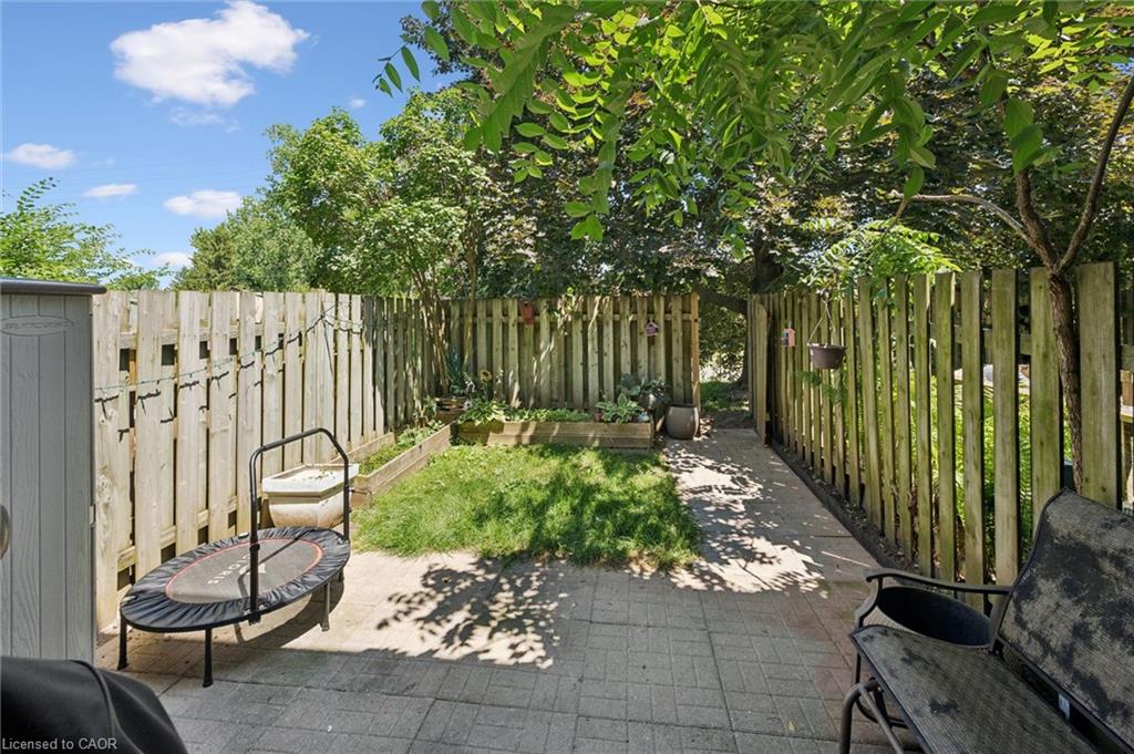 11-178 Grulke Street Property Photo 16