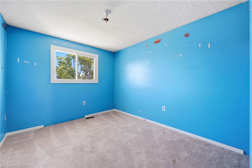 1 Mccuaig Court Property Photo 20