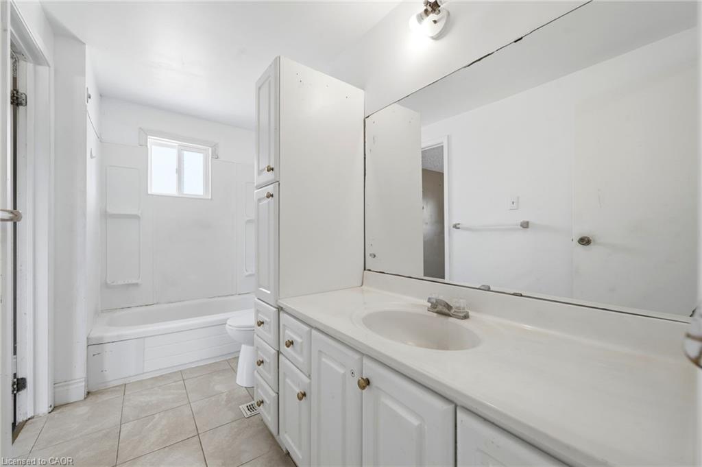 1 Mccuaig Court Property Photo 25