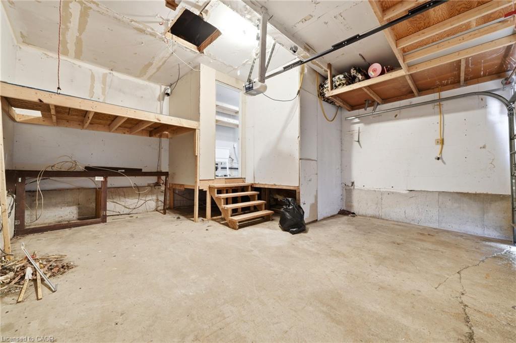 1 Mccuaig Court Property Photo 36