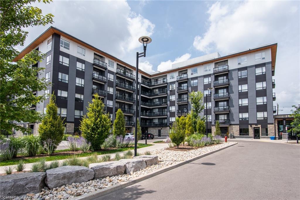 408-251 Northfield Drive E Property Photo 3