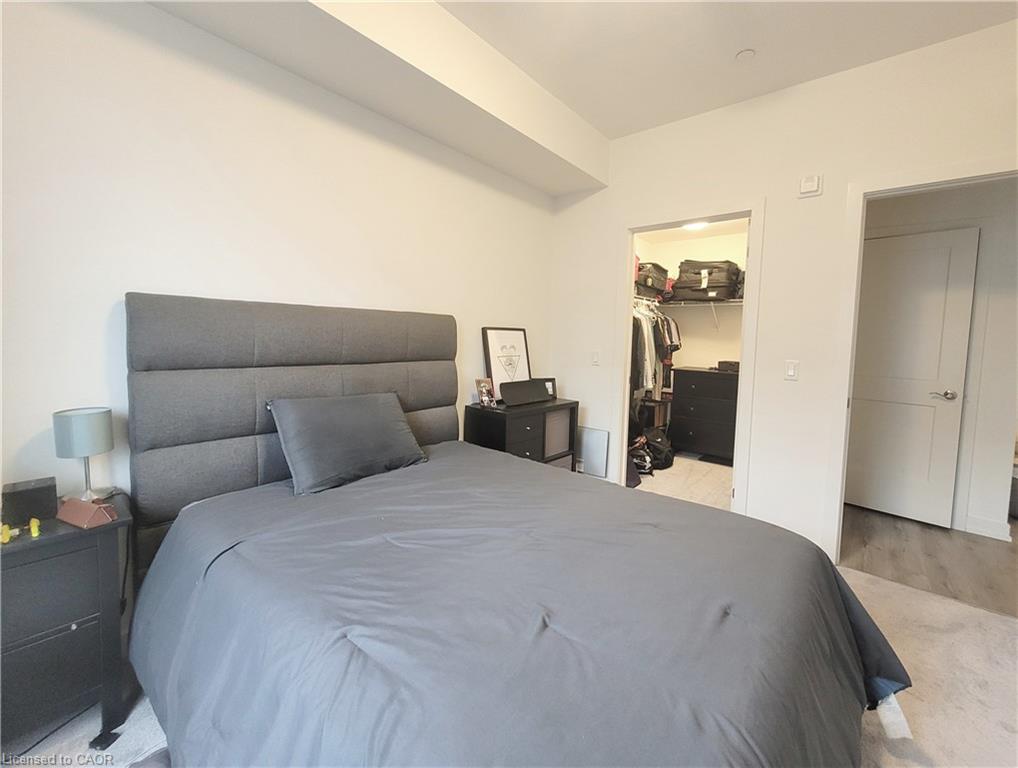 408-251 Northfield Drive E Property Photo 5